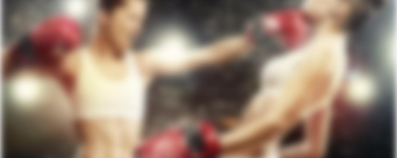 How does a Dutch kickboxing differ from the mainstream kickboxing?